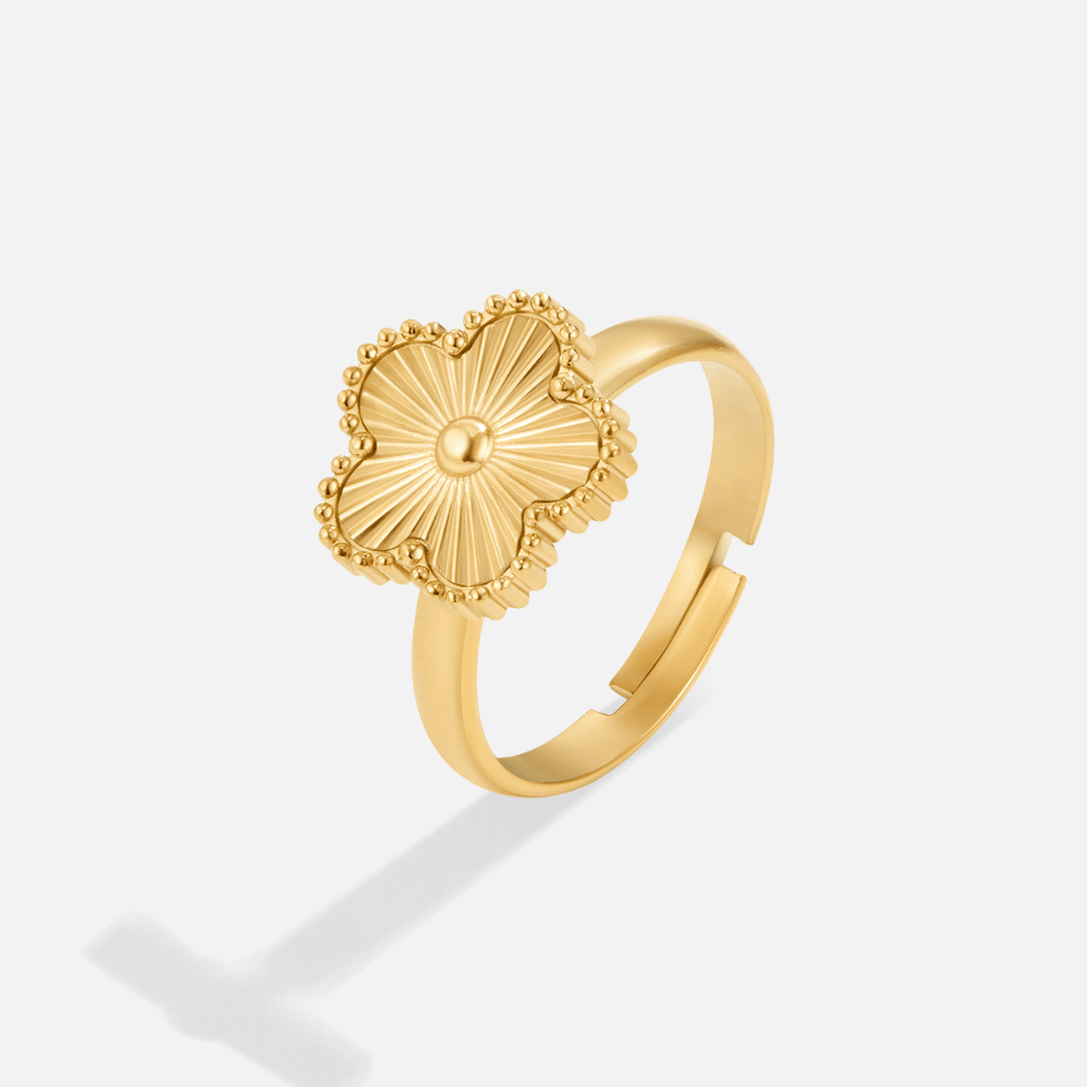 golden-clover-ring-442148.png