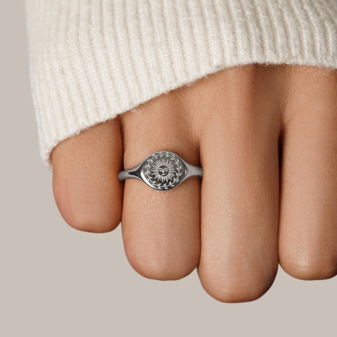 summer-solstice-silver-ring-832826.jpg